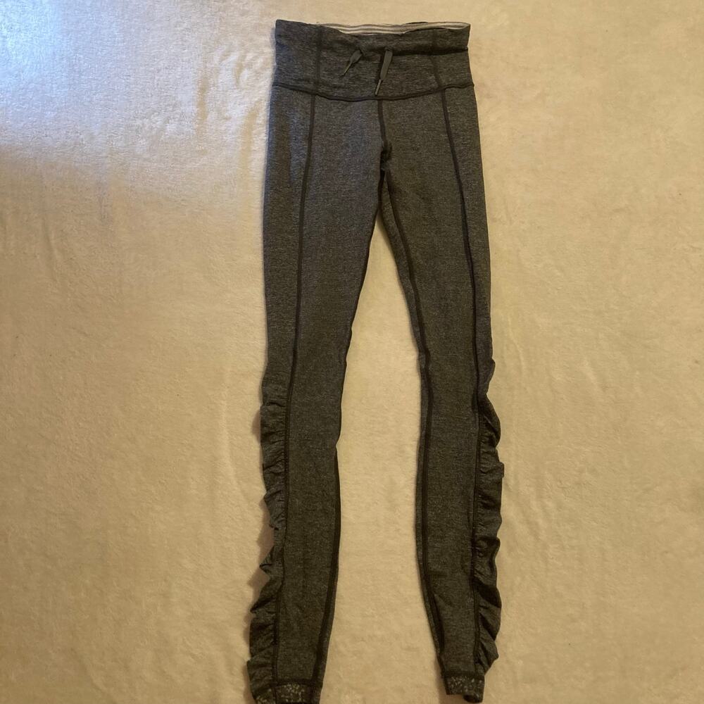 Lululemon Althletica Skinny Will Pant Full-On Luon Gray Size 2